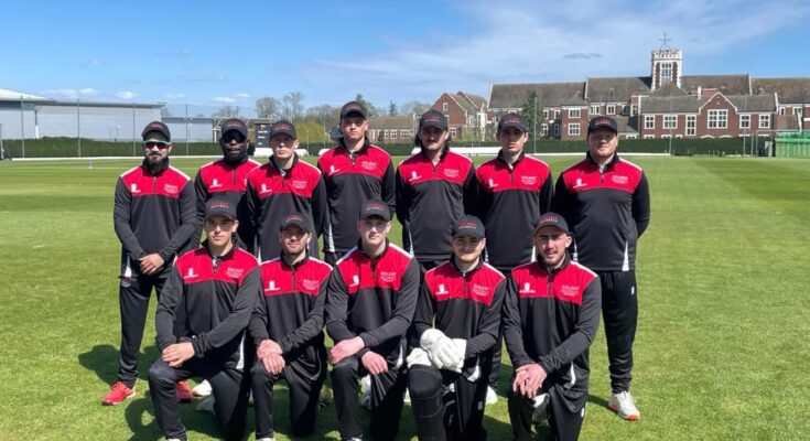 Solent University Cricket 1st Team Picture