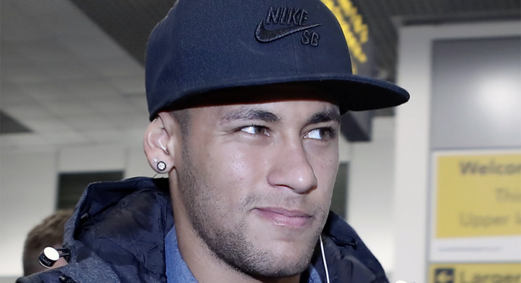 Younger Neymar sports Nike cap