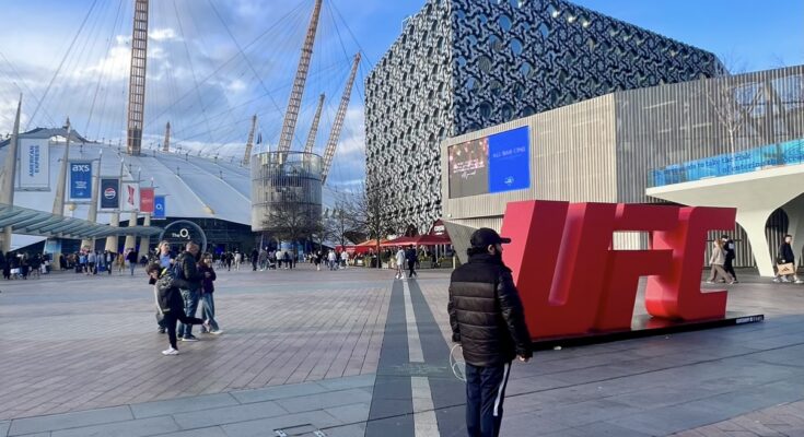 UFC sign outside of the O2 Arena.