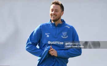 BIRMINGHAM, ENGLAND - APRIL 04: Ollie Robinson of Sussex warms up ahead of the Rothesay County Championship match between Warwickshire and Sussex at Edgbaston on April 04, 2025 in Birmingham, England. (Photo by Gareth Copley/Getty Images)